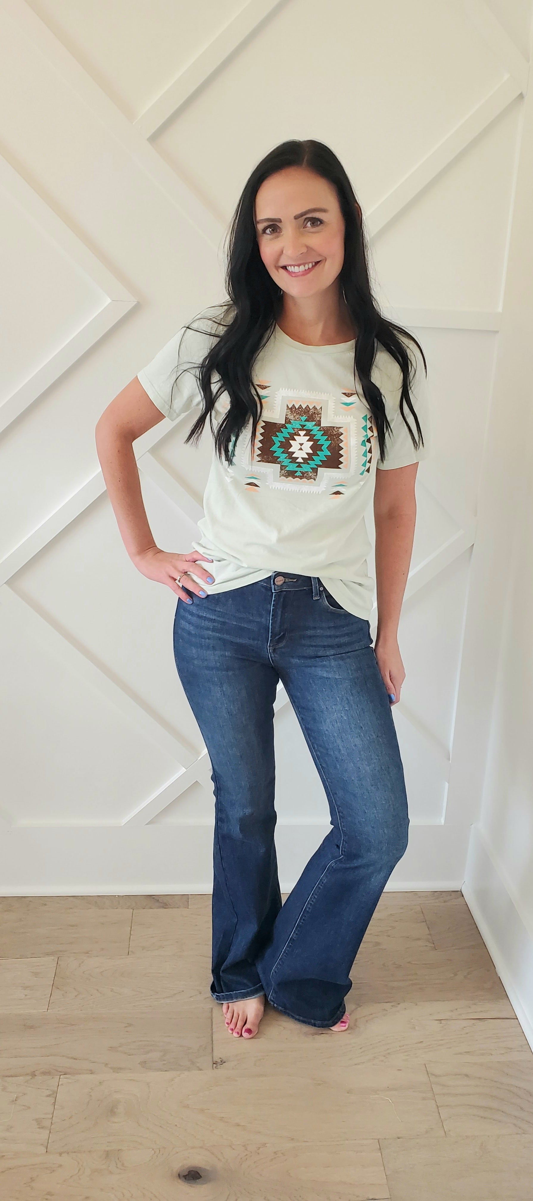 hrt-luv-tee-s-aztec-graphic-