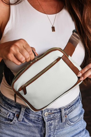 Mini Pu Leather Crossbody Bag (white) - On Mays Street