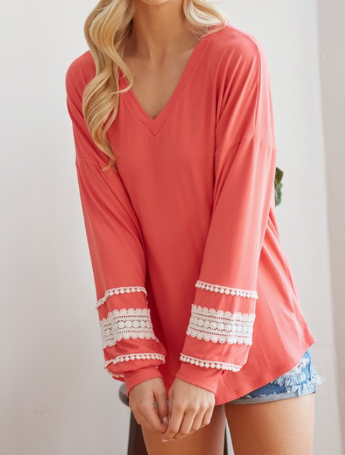 Sonya Lightweight Top (Coral) - On Mays Street