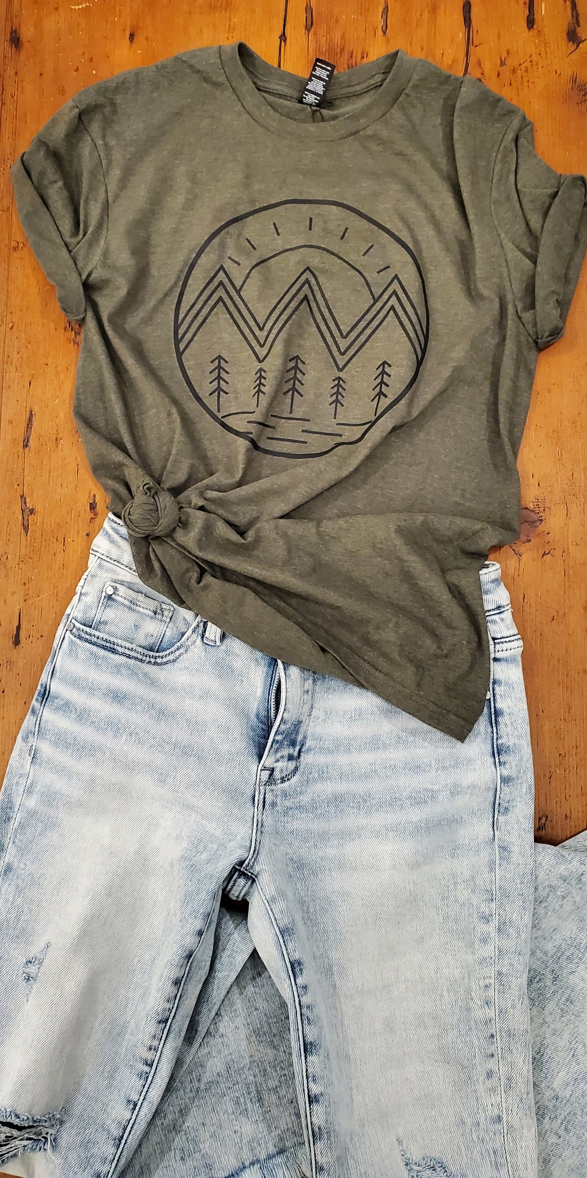 Mountain Circle Scene Tee (Heather Olive) - On Mays Street
