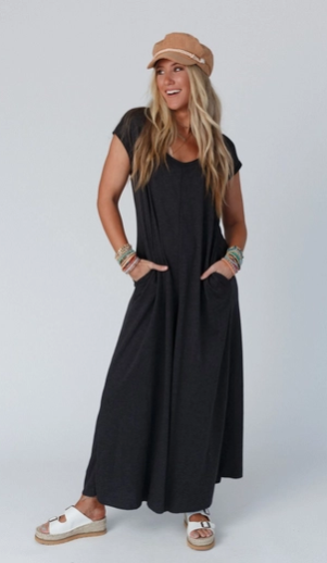 Daphine Scoop Neck Jumpsuit (Charcoal) - On Mays Street